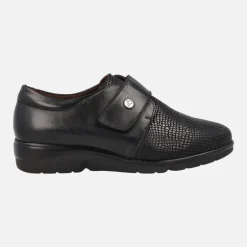 Zapatos confort para mujer en piel negra con cierre de velcro
