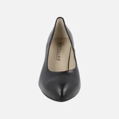 Zapatos corte salón de piel negra con tacones de 8 cms