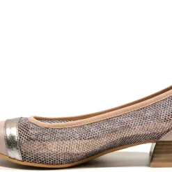 Zapatos corte salón en piel y rejilla con tacones de 3 cms