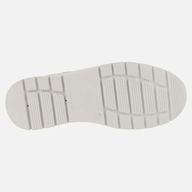 Zapatos de estilo deportivo con cordones en tejido rafia