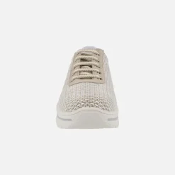 Zapatos de estilo deportivo con cordones en tejido rafia