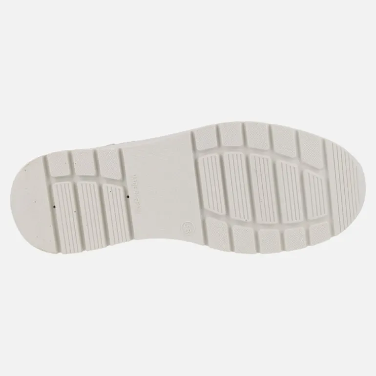 Zapatos de estilo deportivo con cordones en tejido rafia