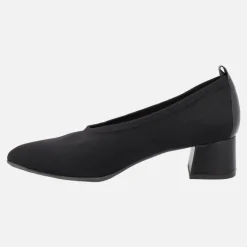 Zapatos de lycra corte salón con tacón bajo