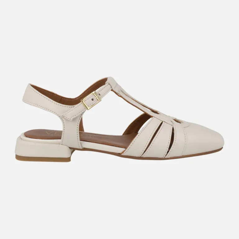 Zapatos de piel con aberturas laterales y destalonados Damaris