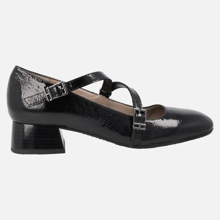 Zapatos de tacón estilo Mary jane en charol negro con puntera cuadrada