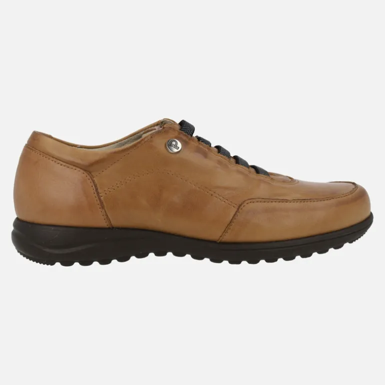 Zapatos deportivos de piel con cordones elásticos