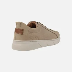Zapatos deportivos para hombre en piel nobuck con cordones