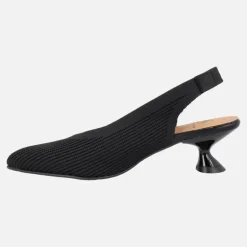 Zapatos destalonados corte salón en tejido