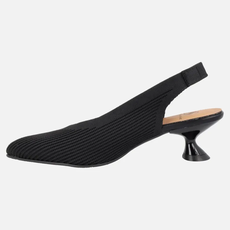 Zapatos destalonados corte salón en tejido