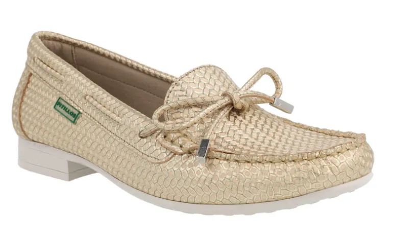 Zapatos mocasines de piel grabada con adorno de lazo
