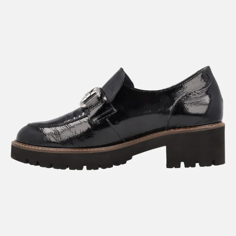 Zapatos mocasines negros de charol con adorno y piso track