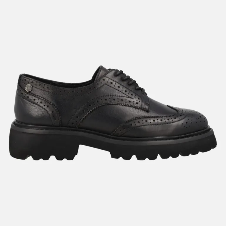 Zapatos negros de piel con cordones y pala vega Carmela