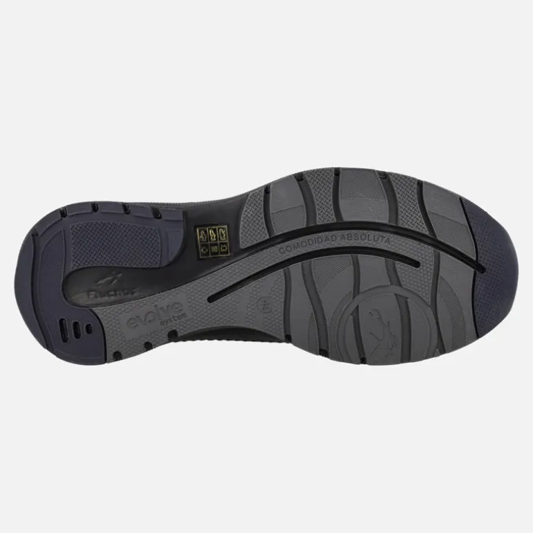 Zapatos negros de piel con cordones y membrana Fluchos tex