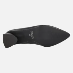 Zapatos negros de piel corte salón con tacón geométrico
