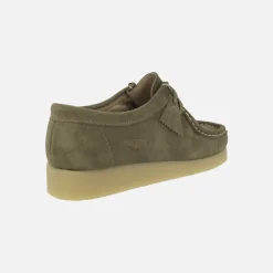 Zapatos para hombre en piel serraje con cordones estilo wallabee