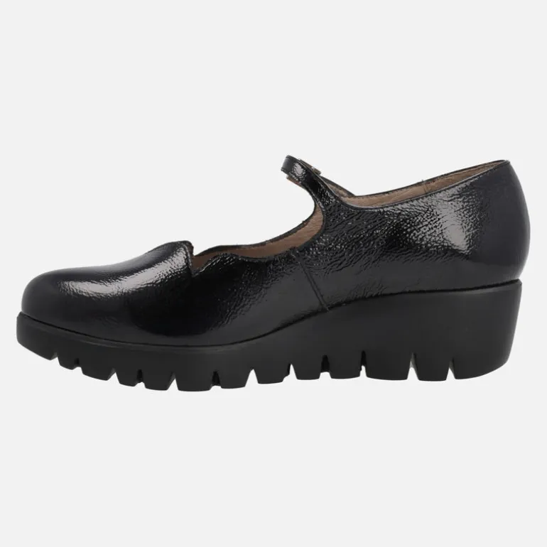Zapatos para mujer en charol negro Wonders Sevilla