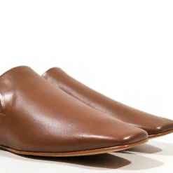 Zapatos para mujer estilo babuchas en piel cuero
